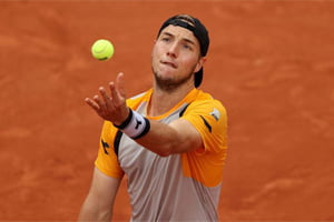 Djere vs Struff: how will Jan Lennard perform at home?