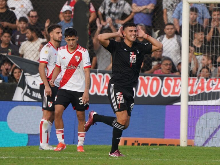 Deportivo Riestra vs Platense