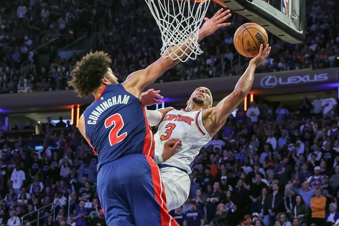 New York Knicks vs Detroit Pistons