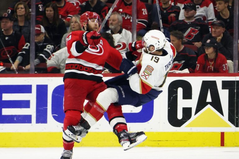 Carolina Hurricanes vs Florida Panthers
