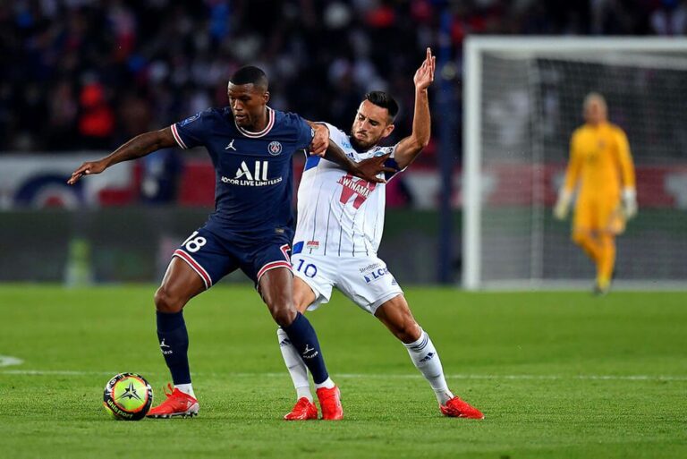Prediction for Ligue 1 match Strasbourg vs Paris Saint-Germain