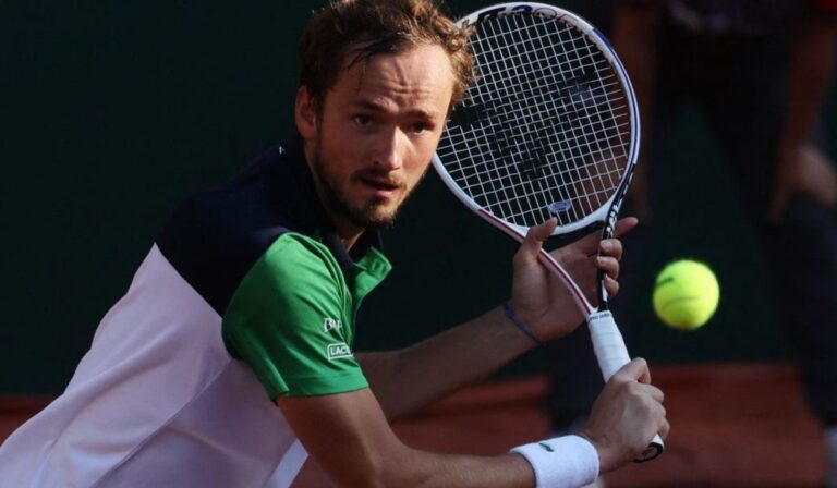 ATP match Prediction Daniil Medvedev vs Karim Ali