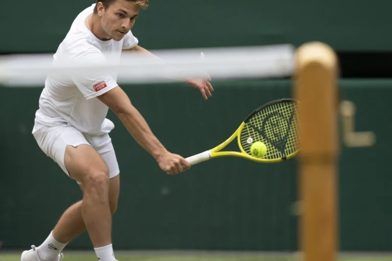 ATP match Prediction - Zdenek Svajda vs Miomir Kecmanovic