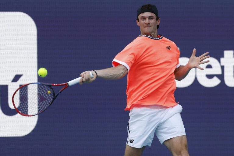 Ben Shelton vs Michael McDonald - ATP match Prediction