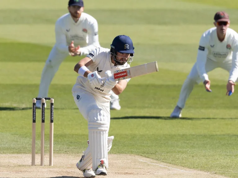 County Championship match Prediction - Essex vs Warwickshire