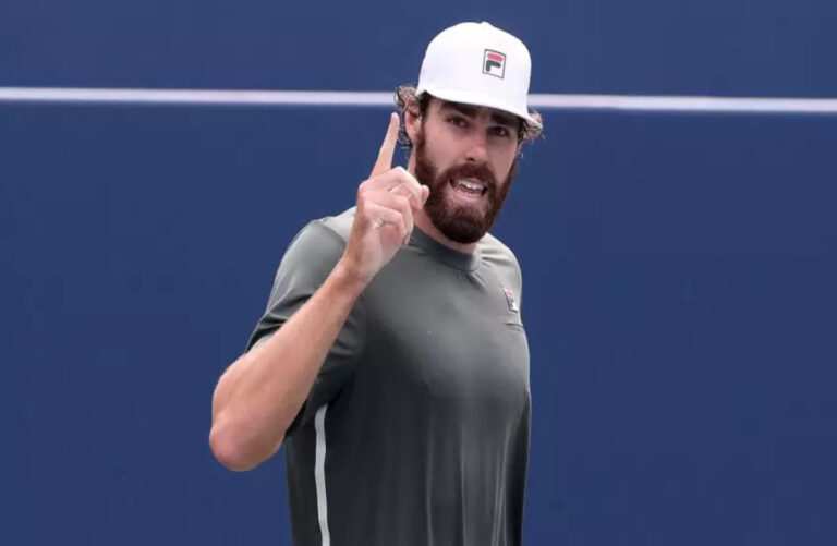 Danil Medvedev vs Reilly Opelka - ATP match Prediction