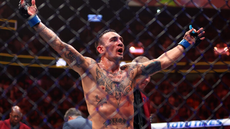 UFC match Prediction - Holloway vs Poirier