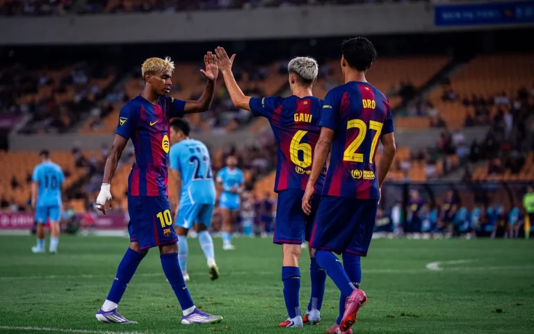 Barcelona vs Como – International Club Friendly Prediction