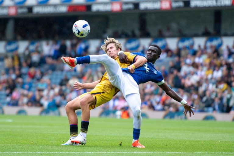 EFL Cup 1/32 finals Prediction - Everton vs Mansfield