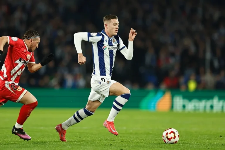 Spanish La Liga match Prediction - Valencia vs Real Sociedad