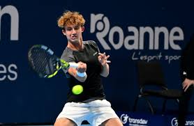 Christopher Eubanks vs Ugo Blanchet - ATP Shanghai Qualification Final Prediction