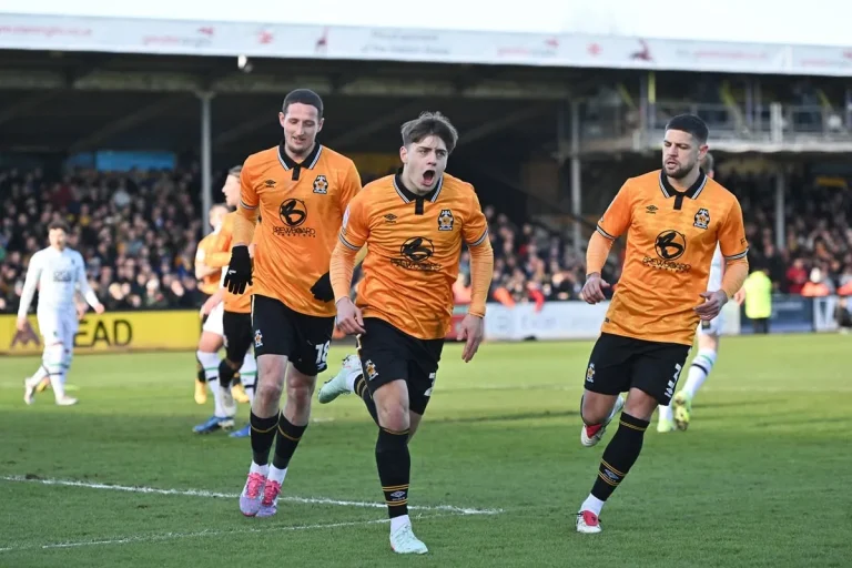 Fulham vs Cambridge United - English Football League Cup Prediction