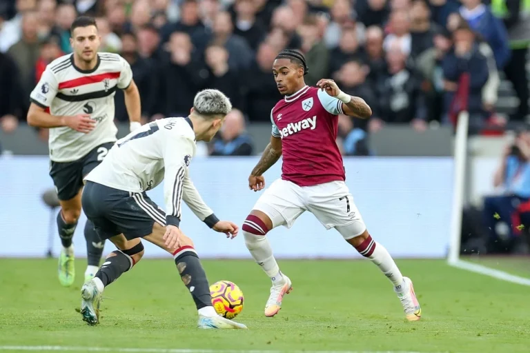 Wolves vs Leeds United - EFL Cup Prediction