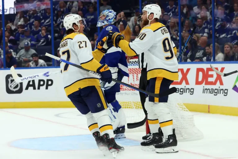 Tampa Bay Lightning vs Nashville Predators