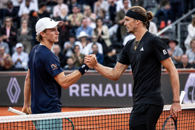 Jesper De Jong vs Alexander Zverev