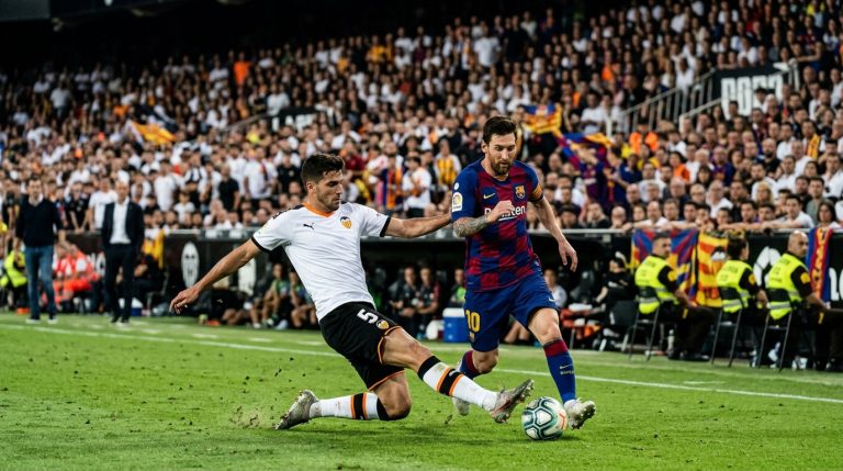Valencia vs Barcelona: La Liga - Round 38 prediction