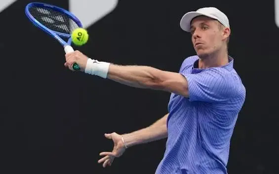 Adrian Mannarino vs Denis Shapovalov